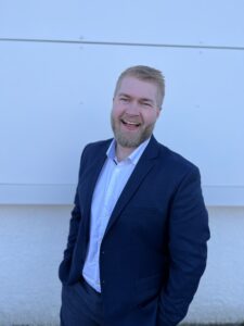 Morten Eidsvik, Salire